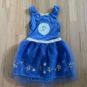 Frozen dress Halloween